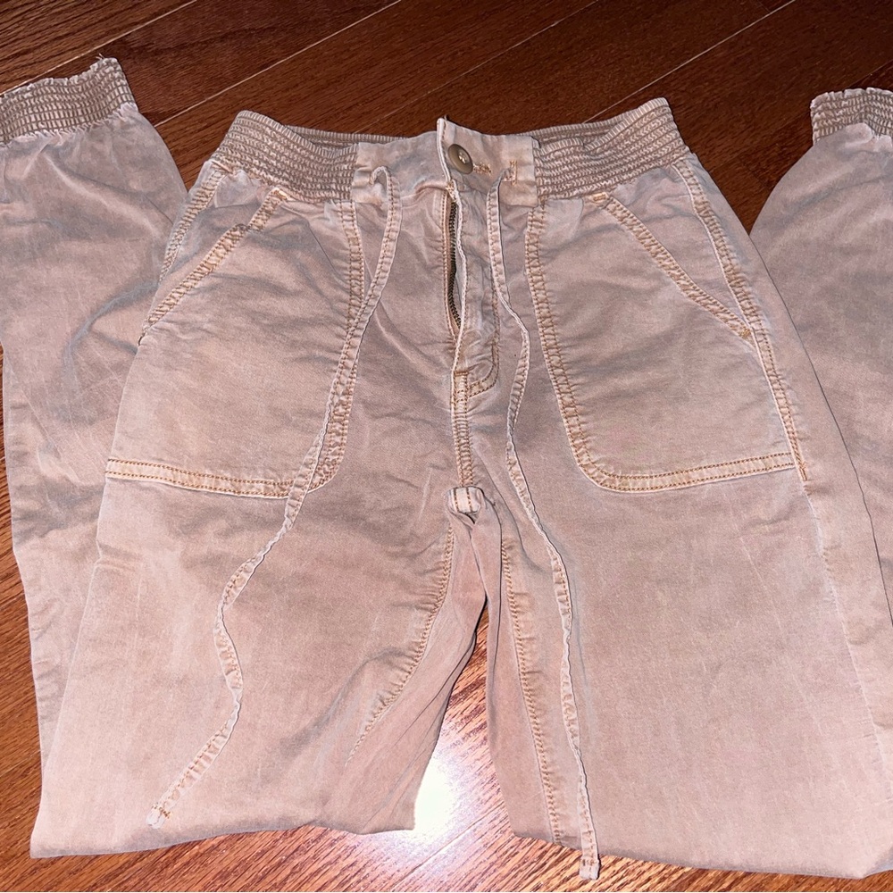 American Eagle size 2